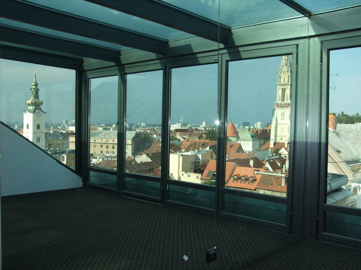 Upper Town Apartment Radiceva Zagreb Buitenkant foto